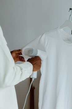 How to Keep Your Wardrobe Wrinkle-Free with Neakasa Magic 1 Vacuum Steamer: A Complete Buyer’s Guide