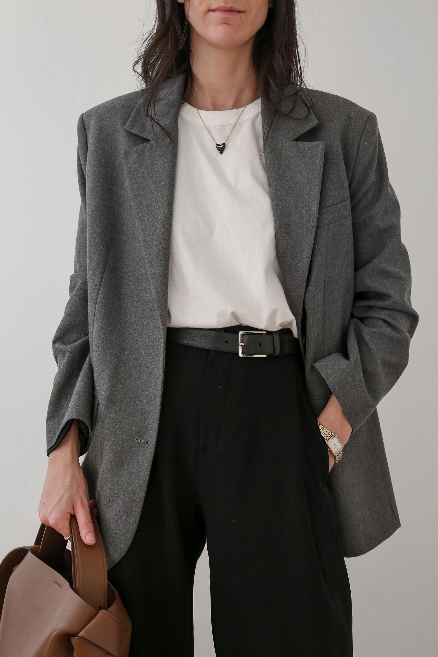 All stylish women do this one thing