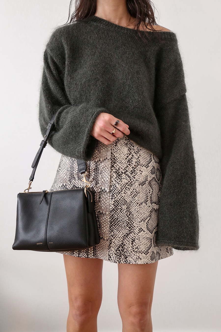 Six transitional outfit formulas (that don’t include denim)