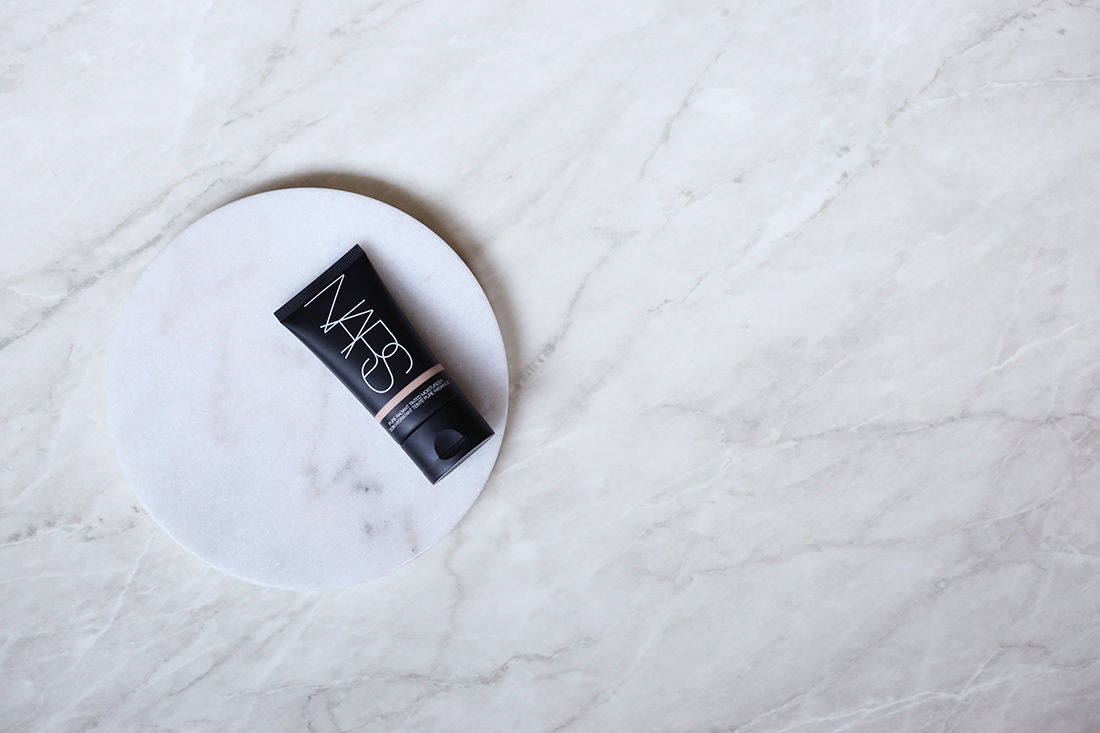 NARS Pure Radiant Tinted Moisturiser