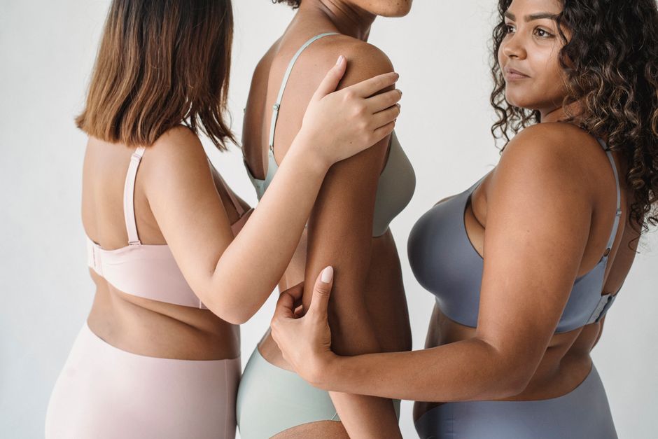 Universal Standard Vs Torrid Plus-Size Basics: Universal Standard vs. Torrid: Which Brand Makes Better Plus-Size Basics?